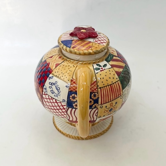 Studio Nova Old World Santa Christmas Patchwork Porcelain Teapot Kettle - Picture 5 of 10